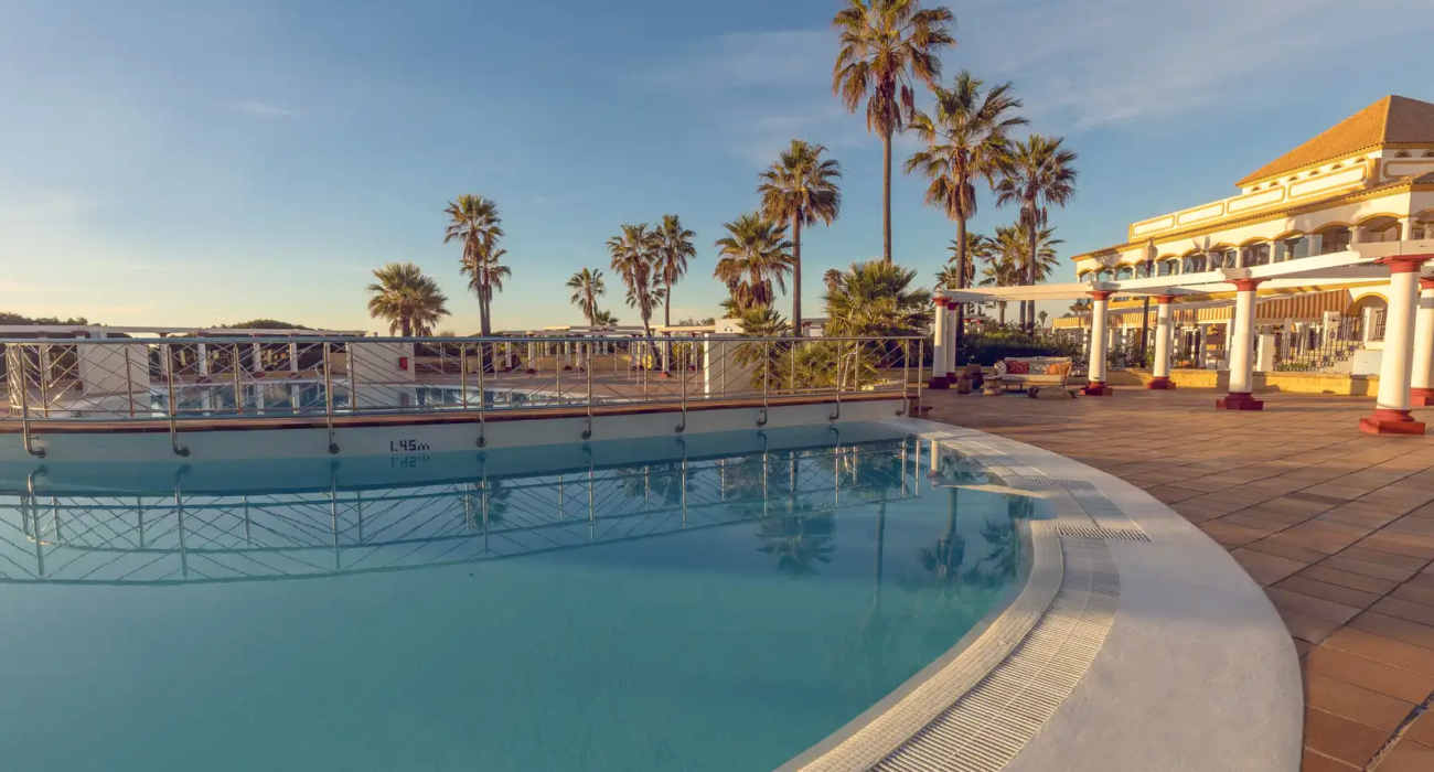 ALDIANA CLUB ANDALUSIEN Pool