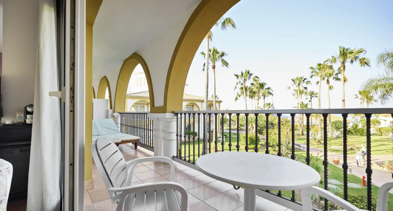 ALDIANA CLUB ANDALUSIEN Veranda