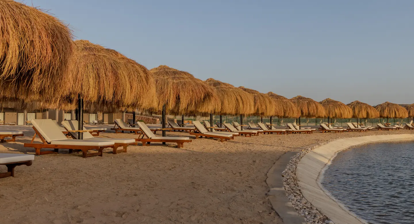 ALDIANA CLUB NAGA BAY