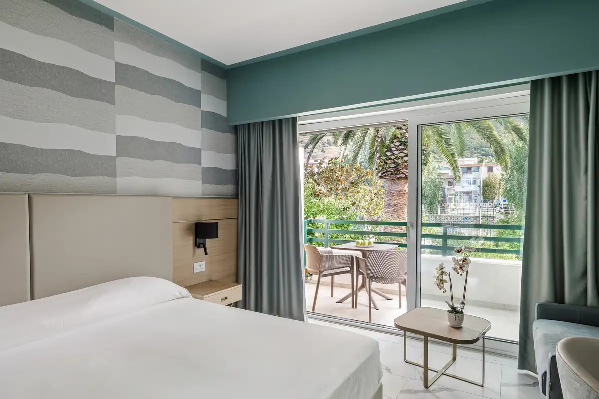 ALDIANA ROCCA NETTUNO Balkonzimmer