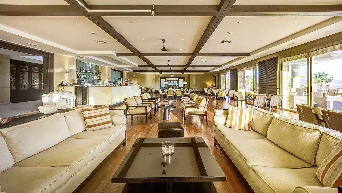 Magic Life Candia Maris Hotelbar