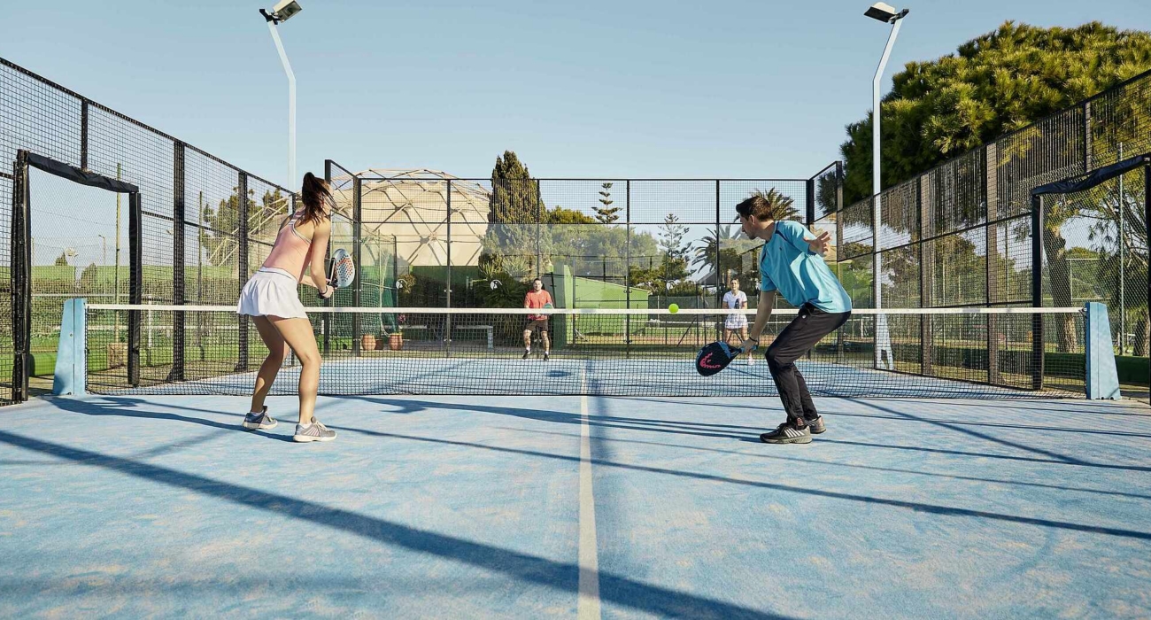 ROBINSON KYLLINI BEACH Padel