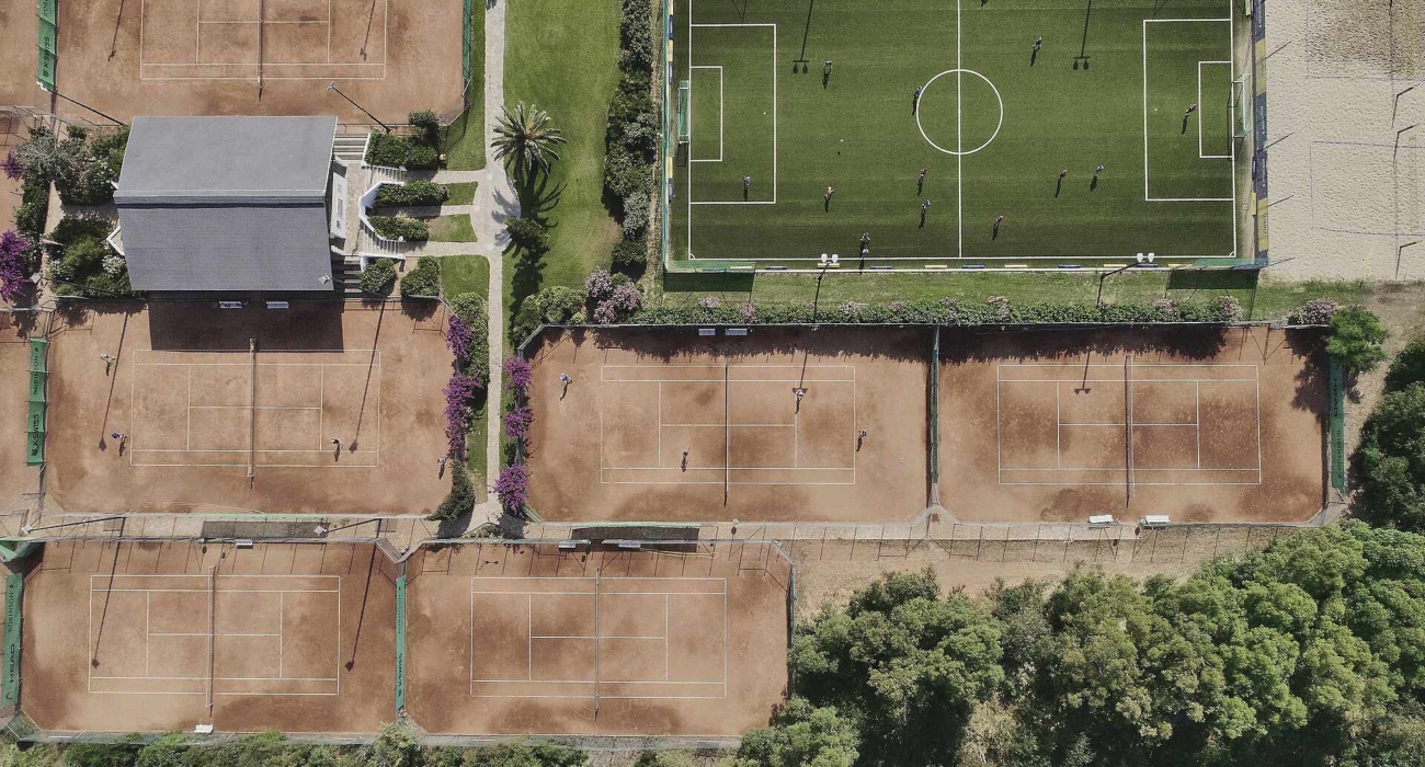 ROBINSON KYLLINI BEACH Tennis Soccer Beachvolleyball